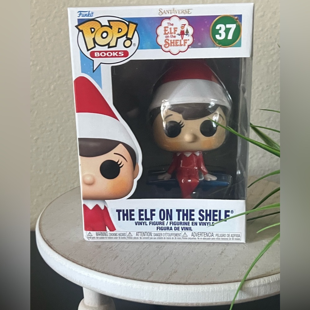 Funko Pop! The Elf on the Shelf in Red‎ and White Novelty Christmas Seasonal